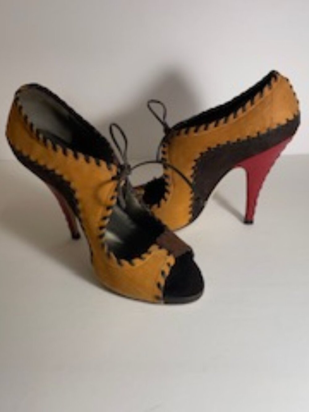 Salvatore Ferragamo Women's Vintage Suede Multi-colored Heels; size 8.5 US